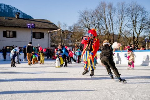 Fasching on Ice | Reutte on Ice am 30.11.1999 in Reutte / Foto: Tourismusverband Naturparkregion Reutte Fasching on Ice | Reutte on Ice am 30.11.1999 in Reutte / Foto: Tourismusverband Naturparkregion Reutte